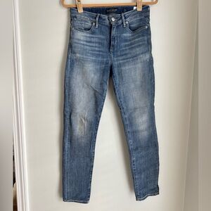 Lucky Brand Classic Blue Jeans